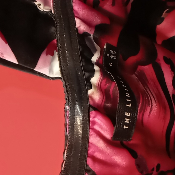 The Limited 1 Shoulder Flowered Dress Size 6 - Picture 4 of 5